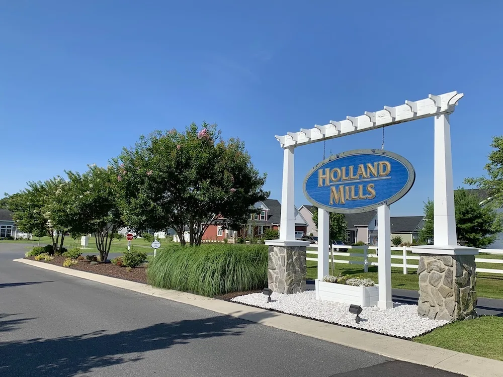Holland Mills