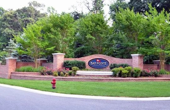 Bay Pointe, photograph 4